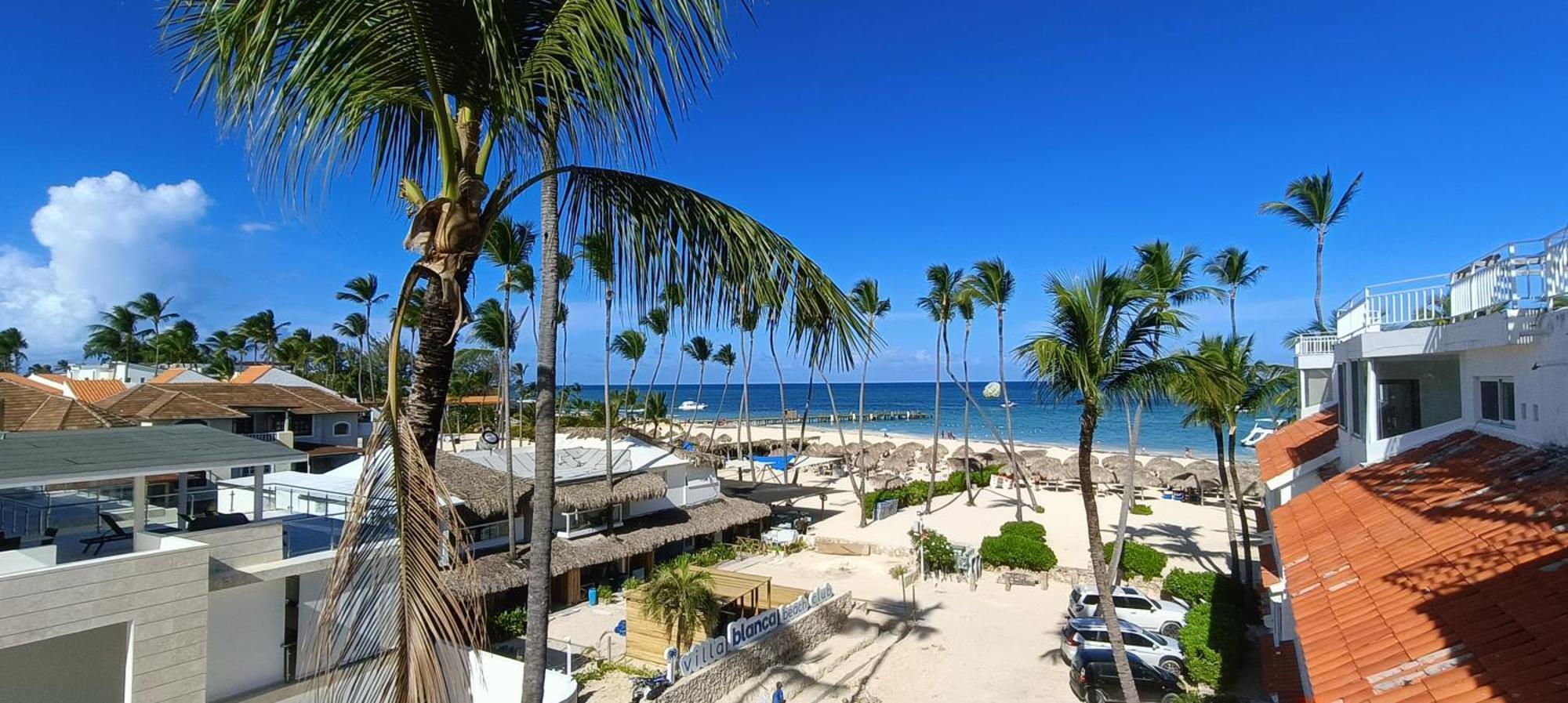 Flor Del Mar Condo Punta Cana Beachfront Exterior photo